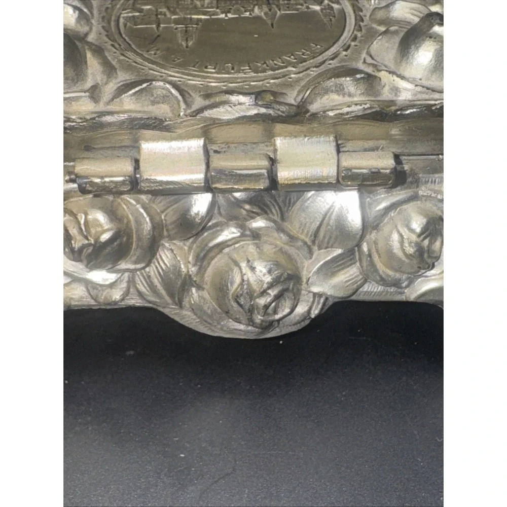 The Unbranded Brand this ornate